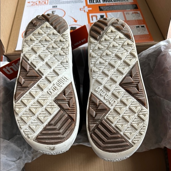 ThirtyTwo Women’s TM-2 Double Boa Snowboard Boot - Picture 6 of 6